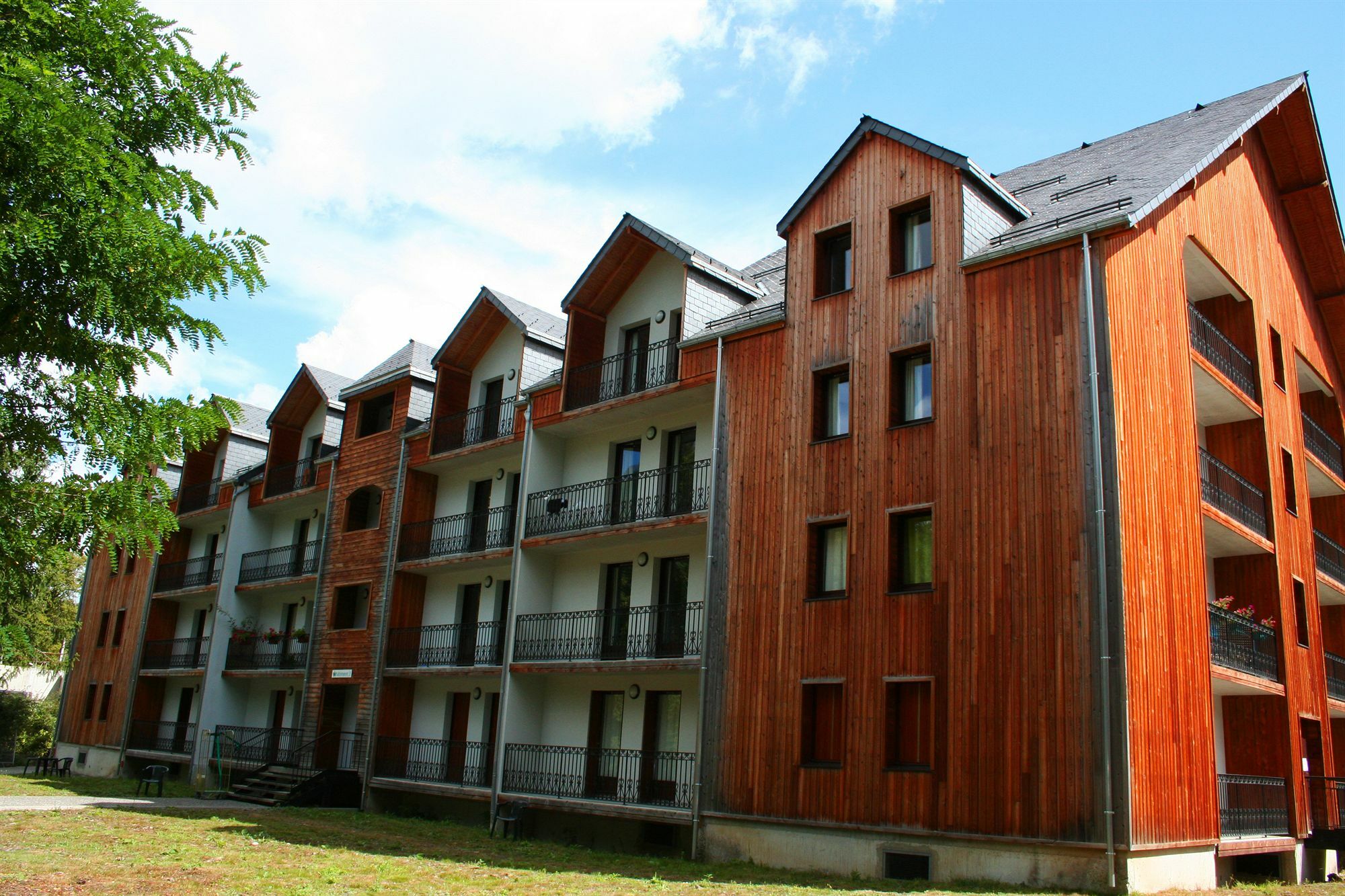 Residence Les Jardins De Ramel By Popinns Bagneres-de-Luchon ภายนอก รูปภาพ