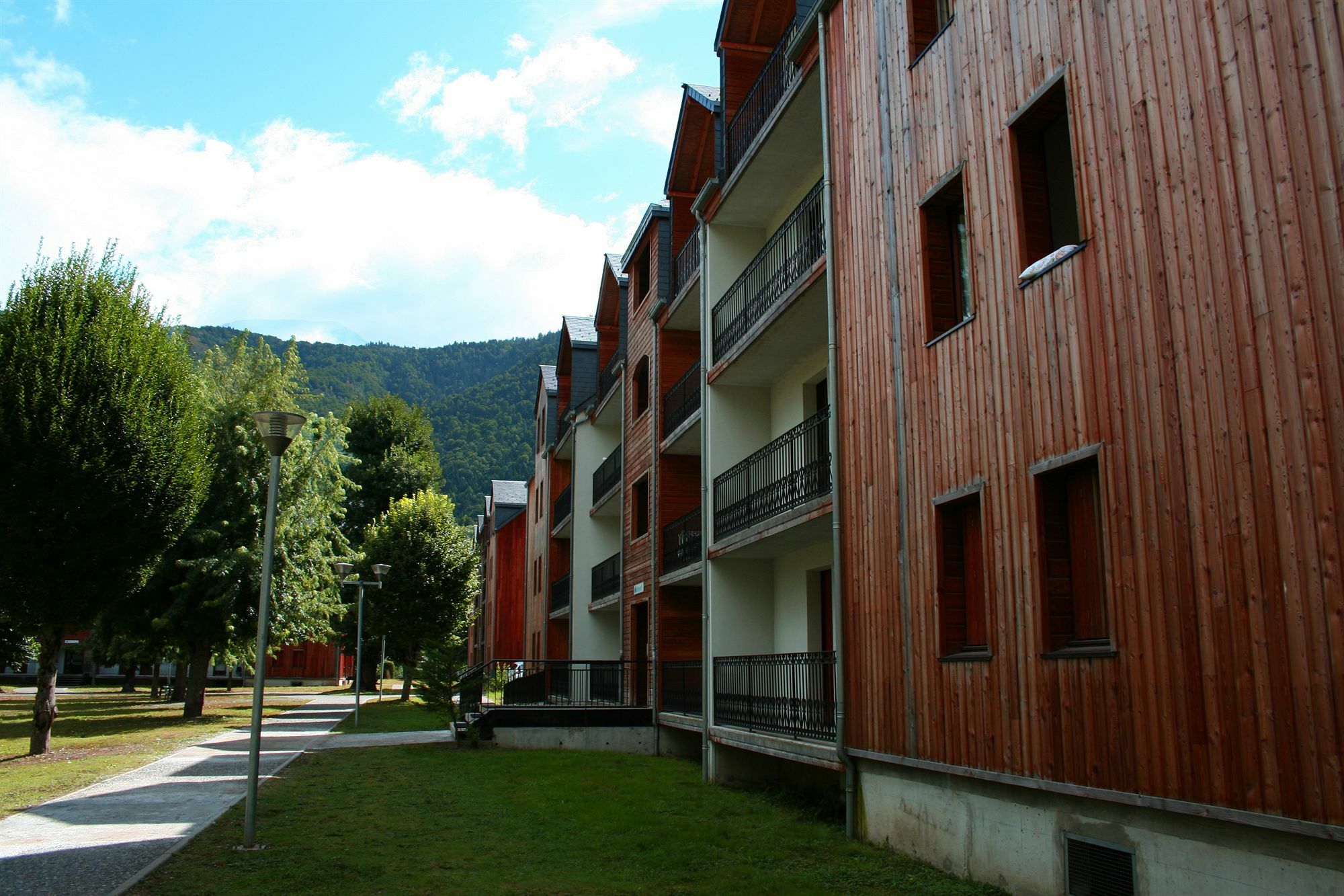 Residence Les Jardins De Ramel By Popinns Bagneres-de-Luchon ภายนอก รูปภาพ